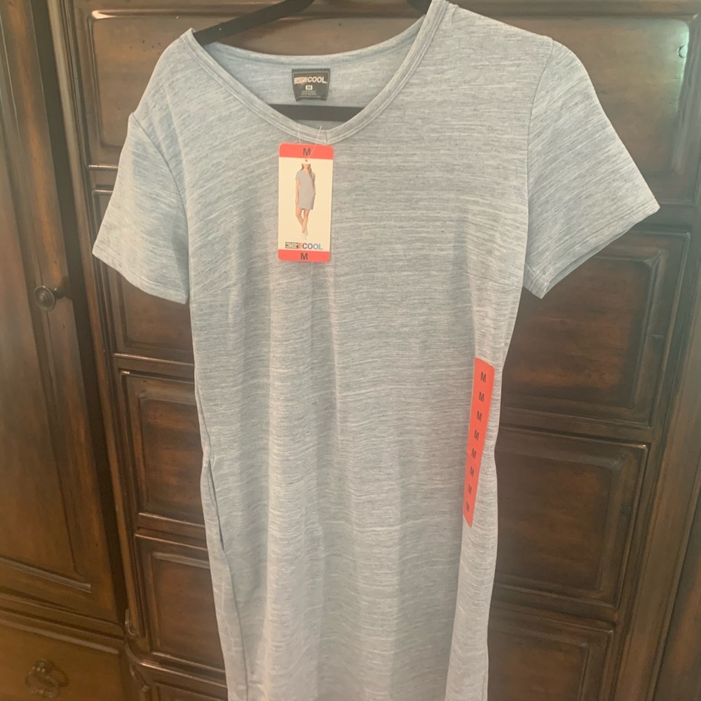 Light blue causal dress w/ pockets - Med